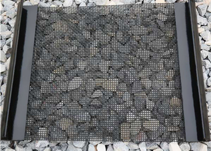 Hooked Woven Crimped Wire Vibrating Screen Mesh 0.71 mm - 12.7 mm Wire Diameter